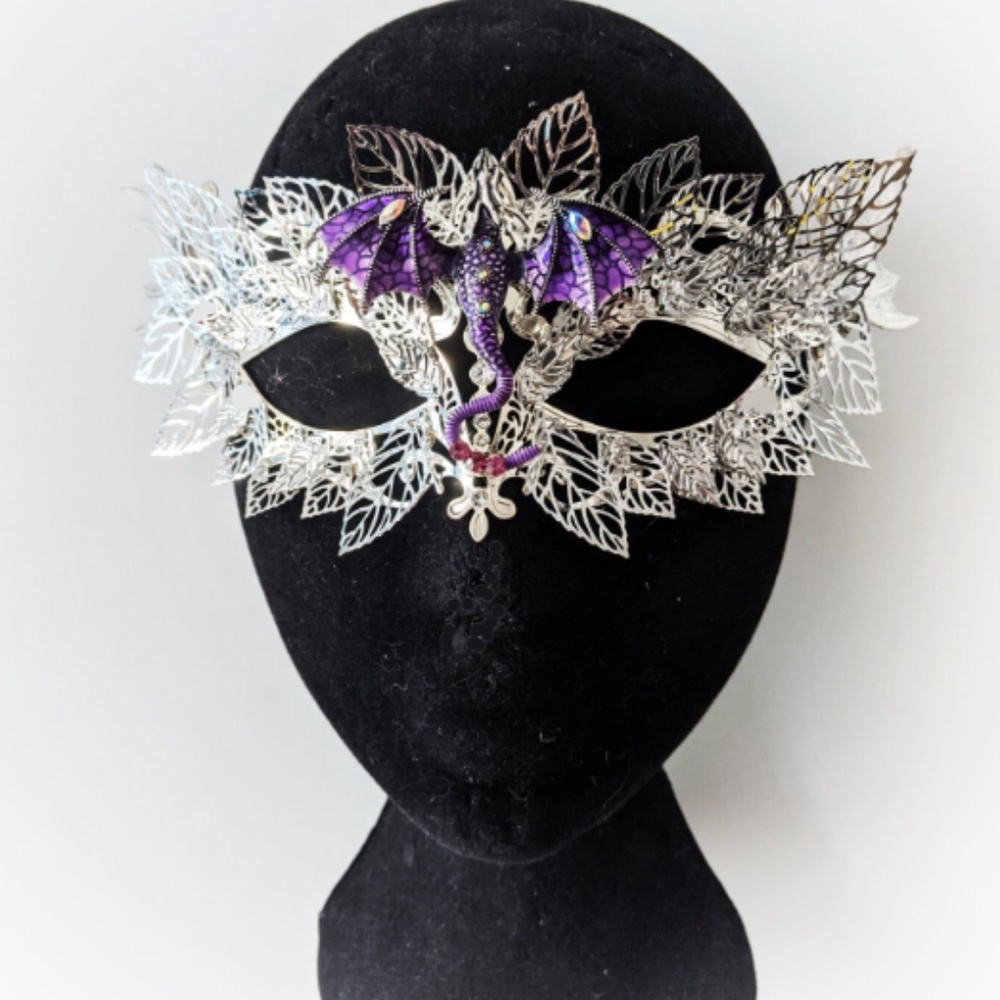 Dragon Flight metal mask - Halloween masquerade party costume🐲